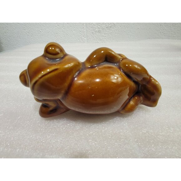 Vintage Ceramic Frogs 3 Brown Glaze Relaxing Figurines Shelf Sitter Table Decor - Picture 7 of 10